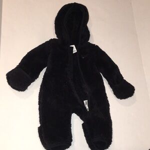 Nike Newborn Cozy Winter Onsie Bodysuit | Black | Size Newborn